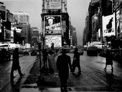 Rudy Burckhardt: Times Square, Dusk, New York, 1948