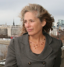 Lynne Hjelmgaard